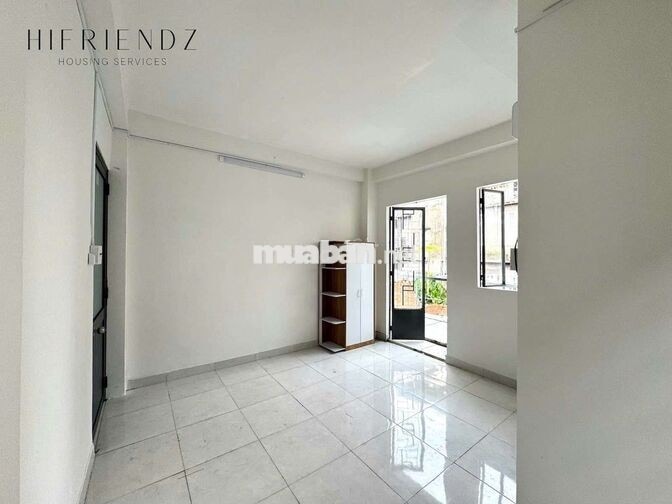 Phòng mới cửa sổ trời bancol - rộng rãi - đầy đủ nội thất - gần đh SG🏡