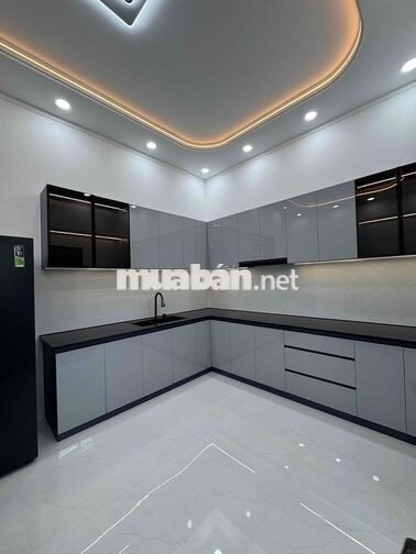 9 Chủ nhà mặt tiền kênh tập đoàn 2