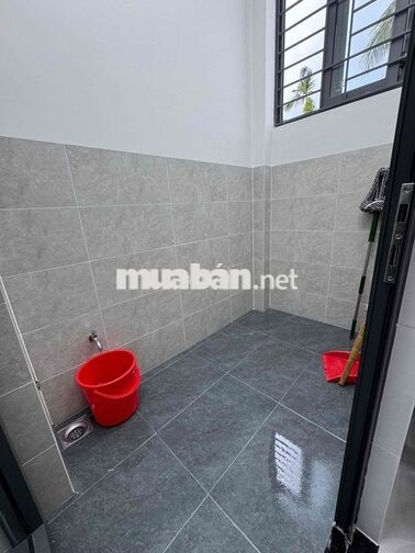 9 Chủ nhà mặt tiền kênh tập đoàn 2
