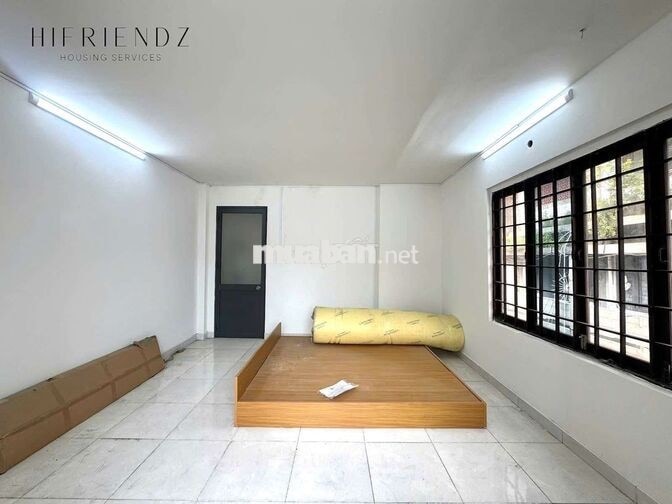 Phòng mới cửa sổ trời bancol - rộng rãi - đầy đủ nội thất - gần đh SG🏡