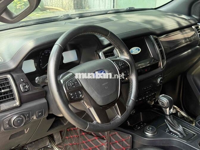 Ford Everest Titanium 2.0 Bi-Turbo Đen