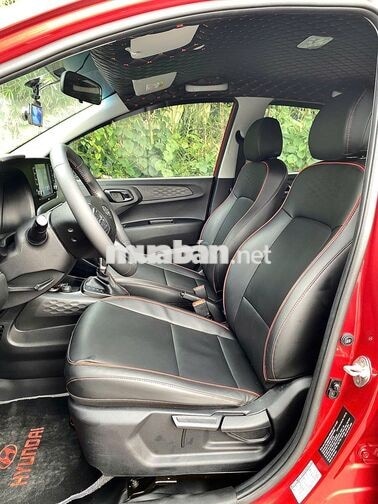 Hyundai Grand i10 5 chỗ Số tự động Đỏ