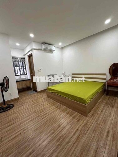 Cho thuê nhà 3 tầng đẹp đường thanh lương hoà xuân  4 phòng ngủ ,4wc ,