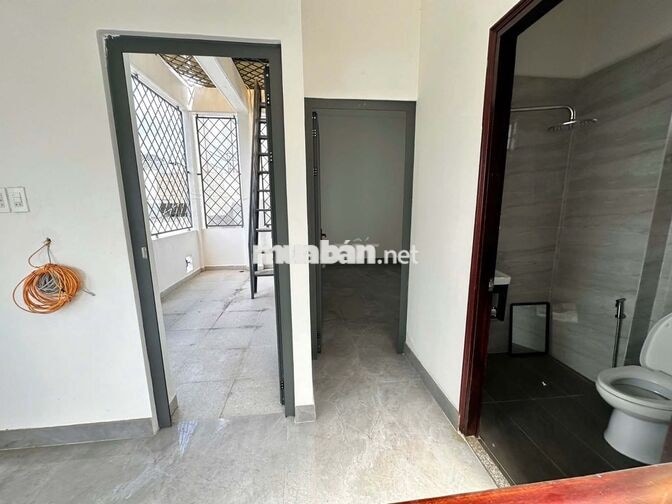 Cho thuê nhà nguyên căn góc hai mặt tiền Đường số 4 Cư xá Bình Thới