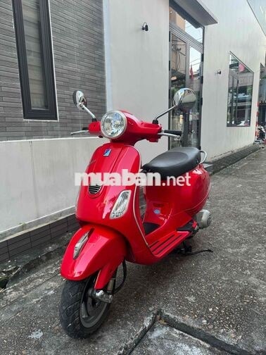 Piaggio Vespa LX ie 2012 màu đỏ