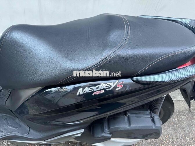 Piaggio Medley S 125 ABS màu đen