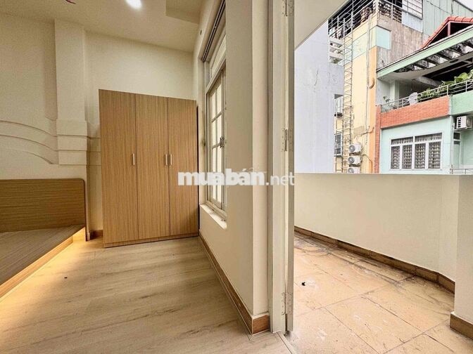 CĂN HỘ BAN CÔNG - VINCOM CỘNG HOÀ - GẦN NGUYỄN THÁI BÌNH - NHÀ FULL NT