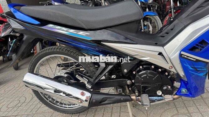 Exciter 135 2011 hạ áo 2010  ( hỗ trợ góp )