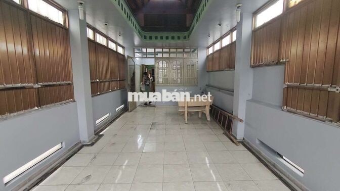 Cho thuê nhà Mặt tiền Bến Bình Đông_ 5 tầng 4x20_ Giá thuê 28tr