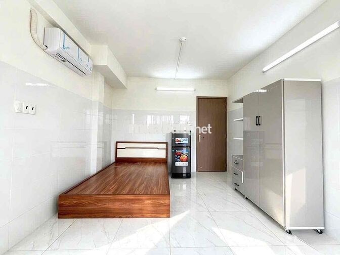 VƯỜN LÀI Q12 GIÁP GÒ VẤP CÓ BAN CÔNG, THANG MÁY