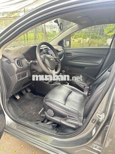 Mitsubishi Attrage 5 chỗ Xăng Số sàn Xám