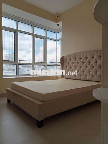 Cần cho thuê căn hộ chung cư Ngọc Phương Nam, 3PN, có nội thất, ở ngay