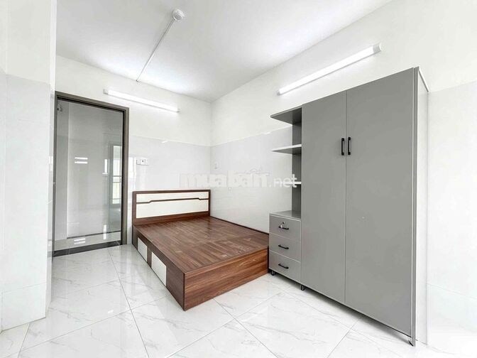 VƯỜN LÀI Q12 GIÁP GÒ VẤP CÓ BAN CÔNG, THANG MÁY