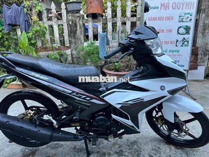 Yamaha Exciter 150 màu trắng đen