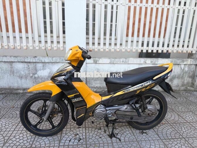 Yamaha Sirius 2014 màu Vàng đen