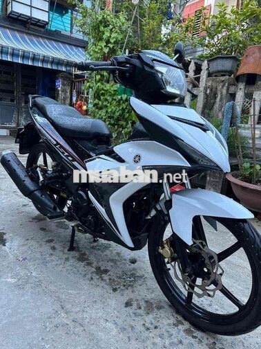 Yamaha Exciter 150 màu trắng đen