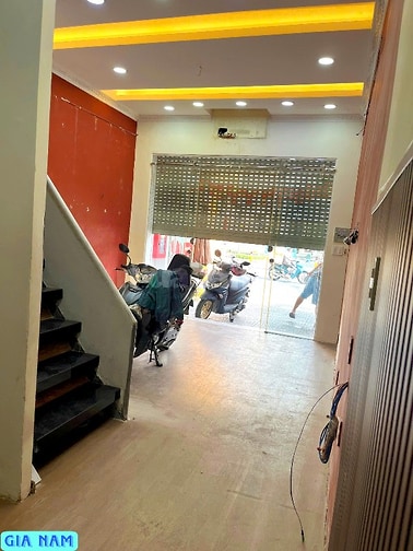 BÁN NHÀ MẶT TIỀN KINH DOANH : ĐƯỜNG LÊ VĂN DUYỆT - P. 3 - Q.BÌNH THẠNH