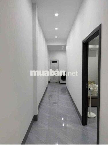 Nhà full nội thất KDC Công Trình 8