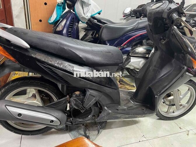Honda Click Thái Lan màu Đen