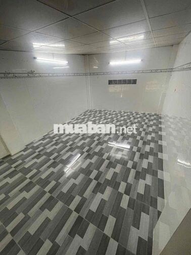Nhà trệt lửng nguyên căn 3x8m mặt tiền lộ ô tô gần Chợ Cái Răng