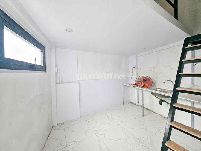 CHO THUÊ PHÒNG CÓ GÁC BAN CÔNG  QUẬN 4 – BẾN VÂN ĐỒN |