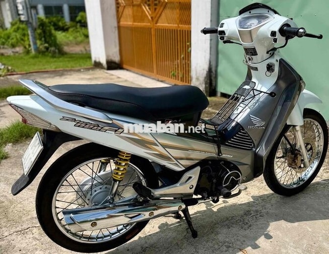 Honda Future Neo Trắng bạc Xe số