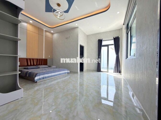 NHÀ cấp 4 mái thái giáp HÓC MÔN 8x10 giá 715 triệu 2pn2wc SỔ HỒNG RIÊN