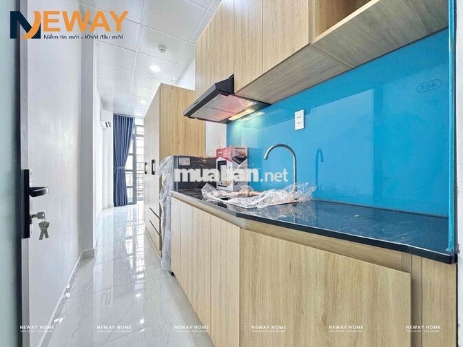 CHDV full nội thất studio ban công, cửa sổ mới 100% ngay Lạc Long Quân