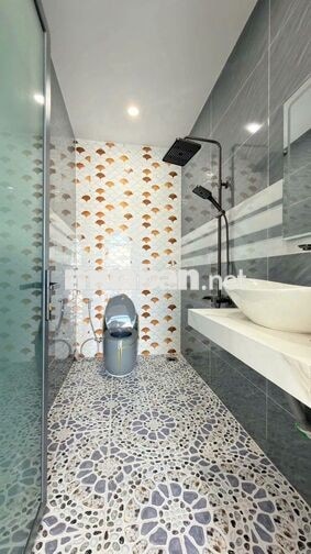 NHÀ cấp 4 mái thái giáp HÓC MÔN 8x10 giá 715 triệu 2pn2wc SỔ HỒNG RIÊN