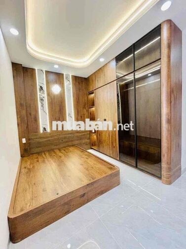 Nhà Mới  Xây 5 Tầng ngay Tên Lửa 💸 9.4 Ty,
