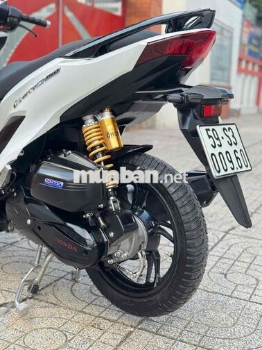 Vario 150 2020 18000km trắng đen bstp 9chủ