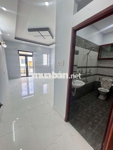 NHÀ ĐẸP 4 TẦNG 58m2 NGAY CHỢ CÂY DA SÀ,TÊN LỬA.4PN CHỈ 6,6 TỶ TL