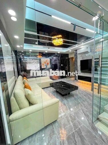 NHÀ FULL NỘI THẤT 3 LẦU ĐẲNG CẤP SANG XỊN GIÁ 18,5 TRIỆU