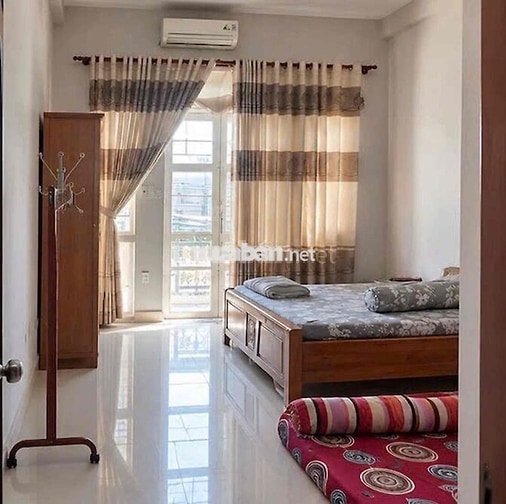 CHỦ CẦN BÁN GẤP NHÀ 3 TẦNG 96M2 NGAY NGÃ BA ĐÔNG QUANG