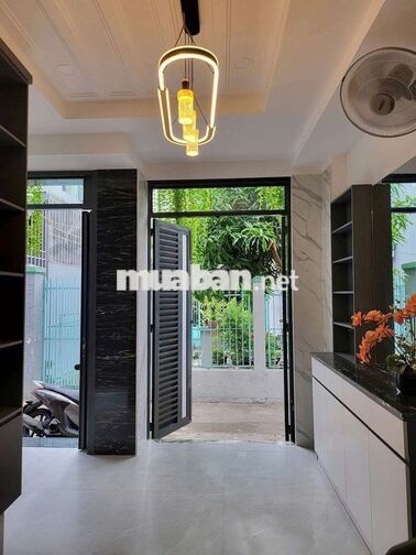 nhà nguyên căn quận 7 huỳnh tấn phát