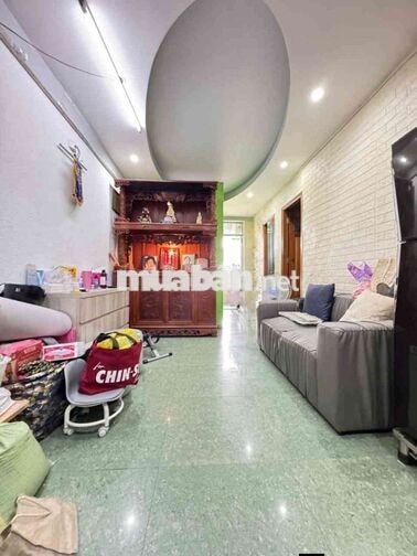 Căn hộ chung cư ngay Lý Thường Kiệt chỉ 2.9 tỷ