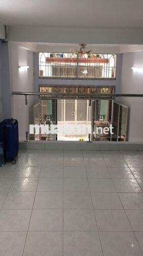 Nhà nguyên căn hẻm 273 Nhật Tảo, Quận 10, cho thuê giá 13 triệu/tháng