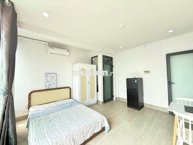 STUDIO BAN CÔNG FULL NỘI THẤT NGAY NGUYỄN VĂN LƯỢNG - GẦN CV VĂN HOÁ