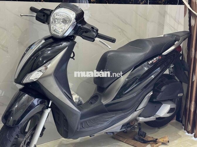 Piaggio Medley 2017 màu đen