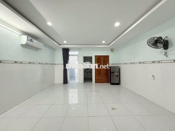 CHO THUÊ NHÀ KINH DOANH 5 CĂN HỘ KĐT PHƯỚC LONG B GIÁ 20 TRIỆU/THÁNG