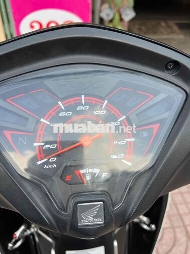 Honda Wave RSX FI Trắng đen