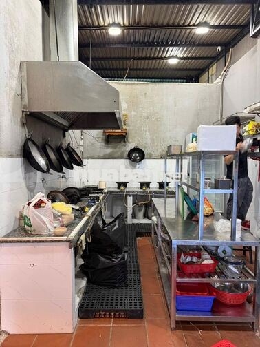 SANG QUÁN ĐẸP MẶT TIỀN VCN PHƯỚC HẢI NHA TRANG GIÁ 380 TRIỆU/THÁNG