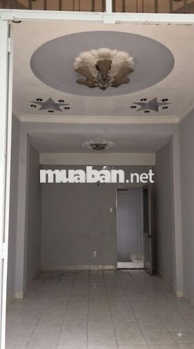 Nhà nguyên căn hẻm 273 Nhật Tảo, Quận 10, cho thuê giá 13 triệu/tháng