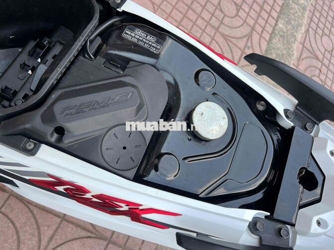 Honda Wave RSX FI Trắng đen