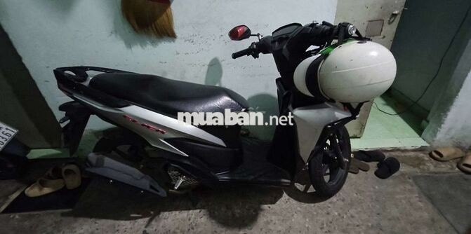 HONDA VARIO 150 TRẮNG ĐEN