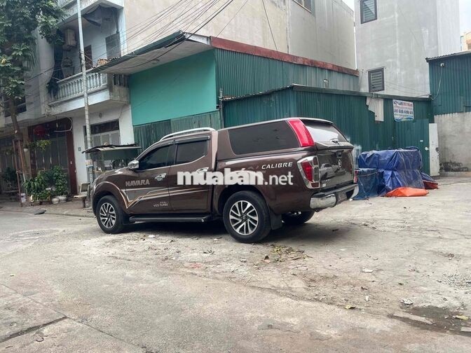 Nissan Navara EL 5 chỗ Nâu