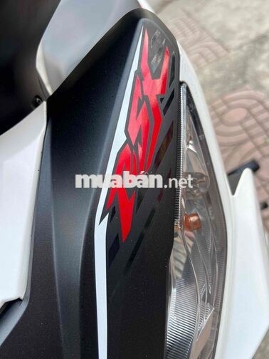 Honda Wave RSX FI Trắng đen