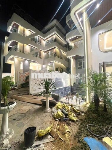 🔥 CHO THUÊ NGUYÊN CỤM 3 VILLA CAO CẤP – 18 PHÒNG NGỦ – VEN SÔNG HÀN,