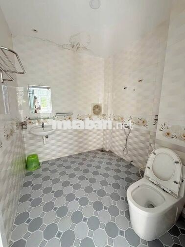 CHO THUÊ NHÀ KINH DOANH 5 CĂN HỘ KĐT PHƯỚC LONG B GIÁ 20 TRIỆU/THÁNG