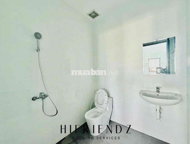 STUDIO CỬA SỔ TRỜI CHỈ TÍNH PHÍ ĐIỆN NƯỚC GẦN NHÀ THỜ PHAOLO